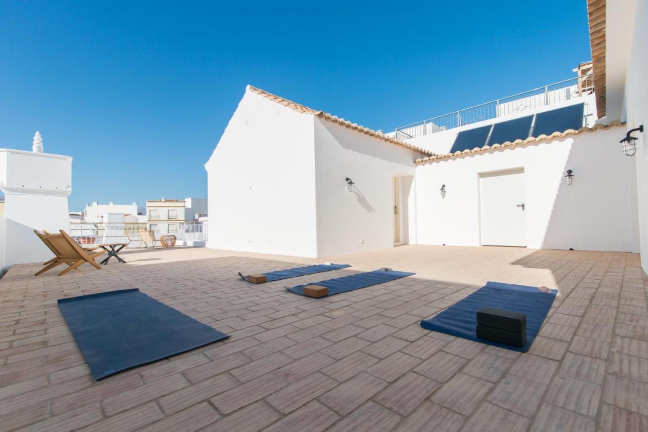 Casa Rosa Villa With Pool In Olhao Centre ภายนอก รูปภาพ